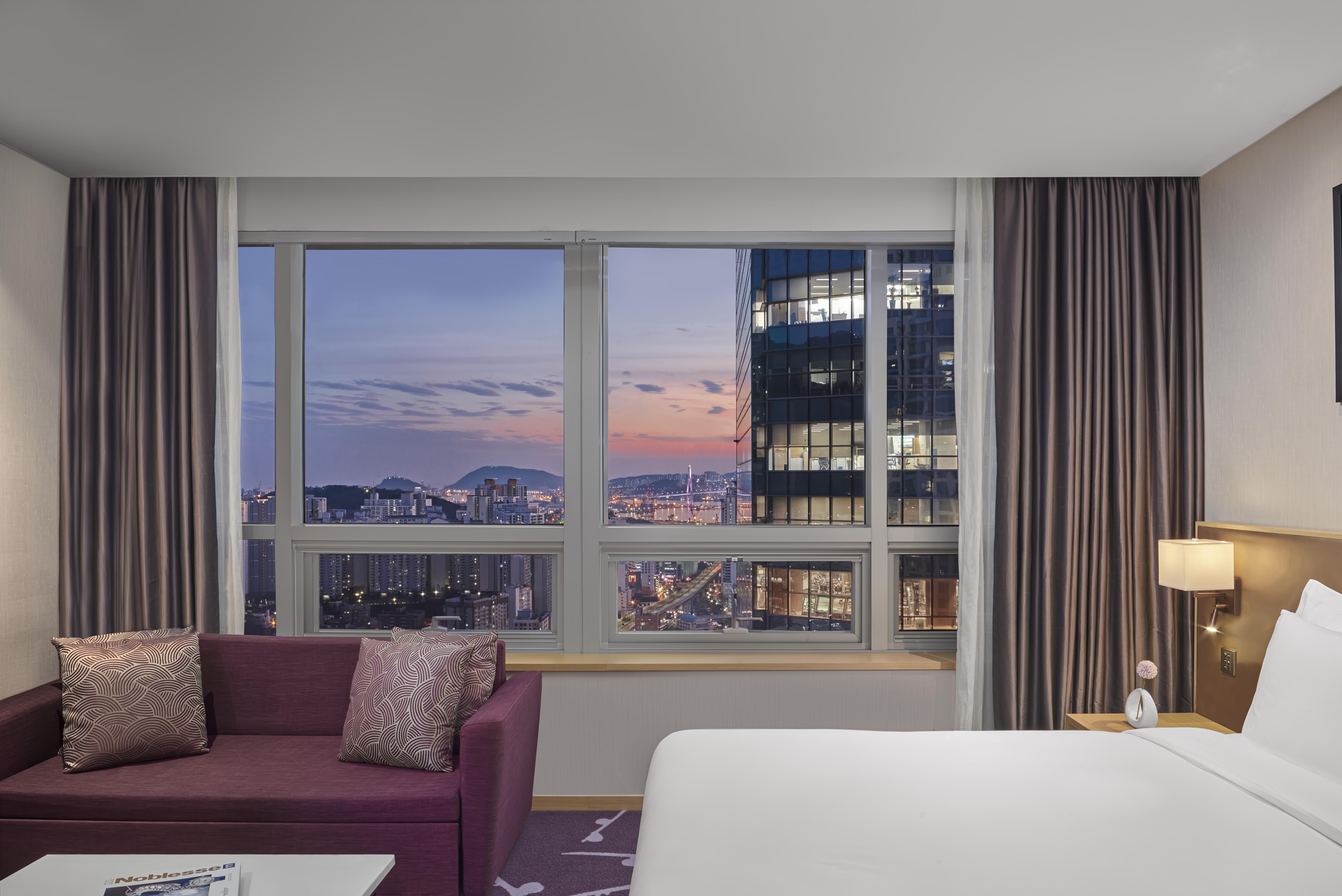 Avani Central Busan Exterior photo