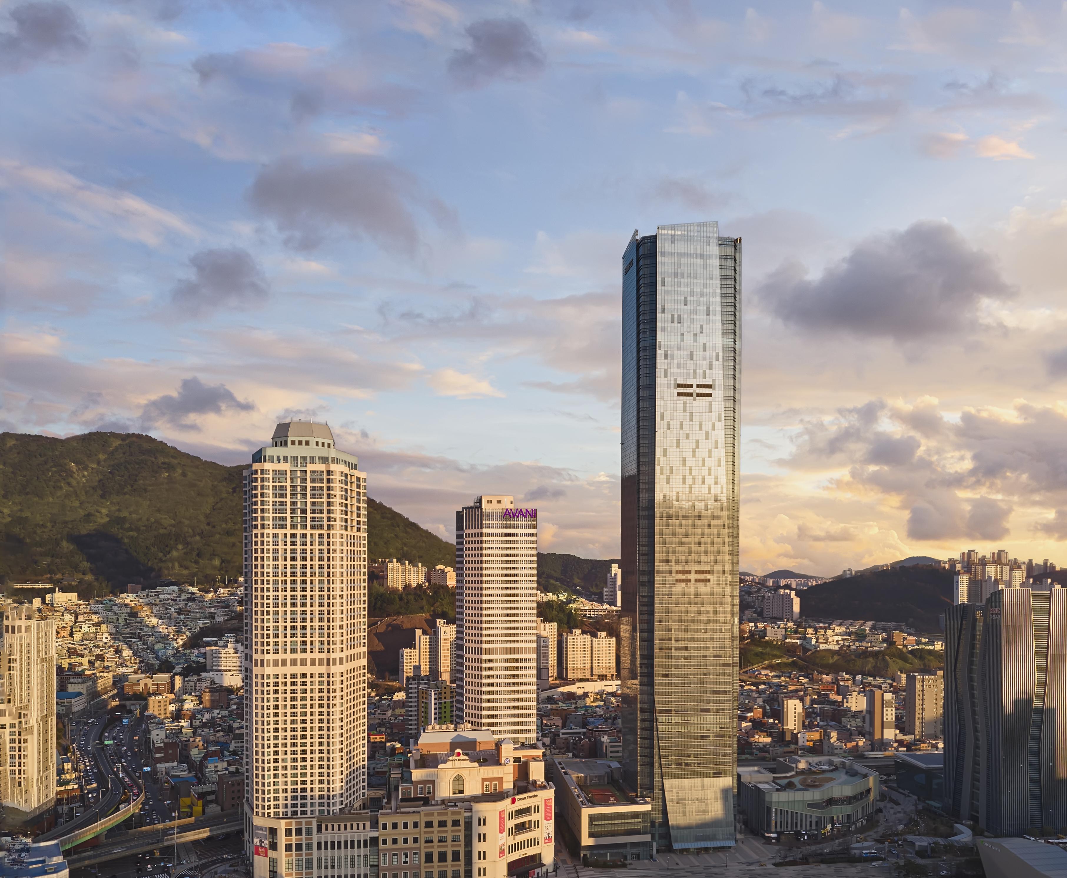 Avani Central Busan Exterior photo