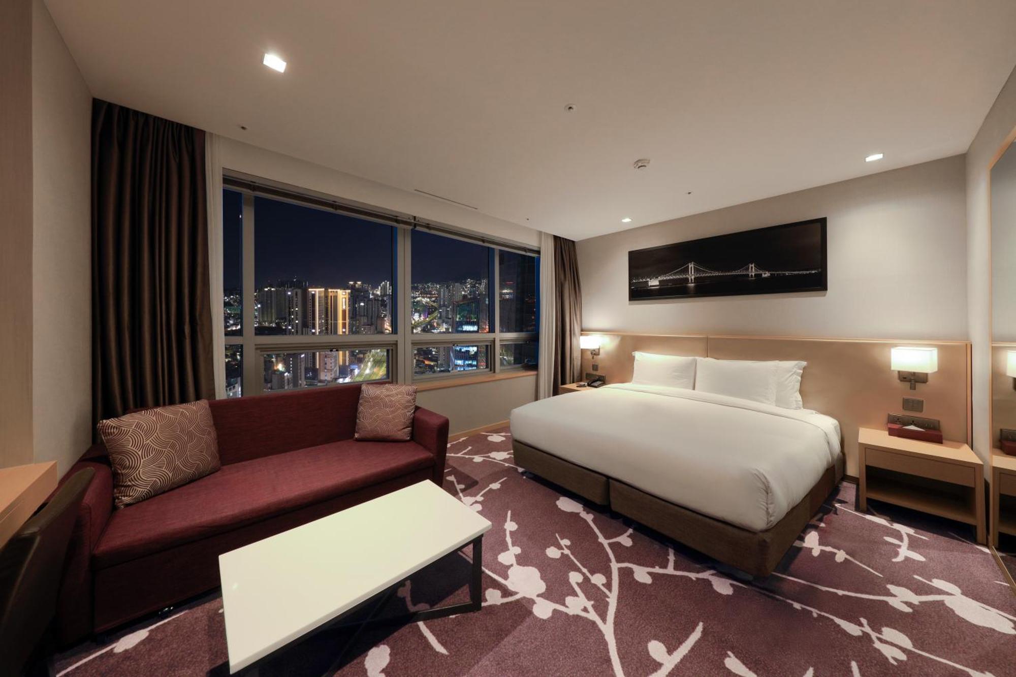Avani Central Busan Exterior photo