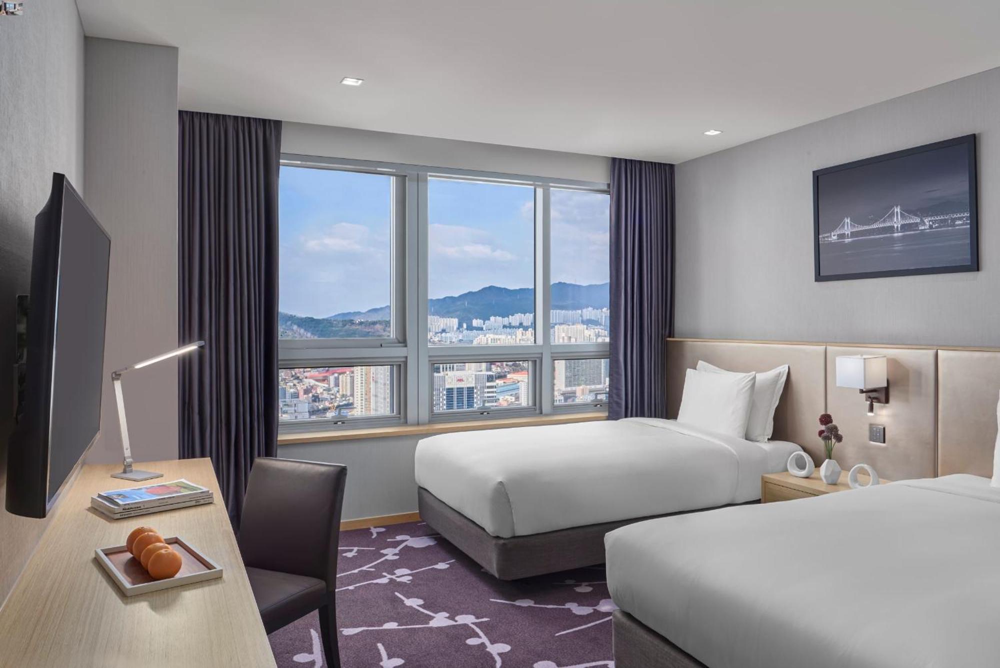 Avani Central Busan Exterior photo